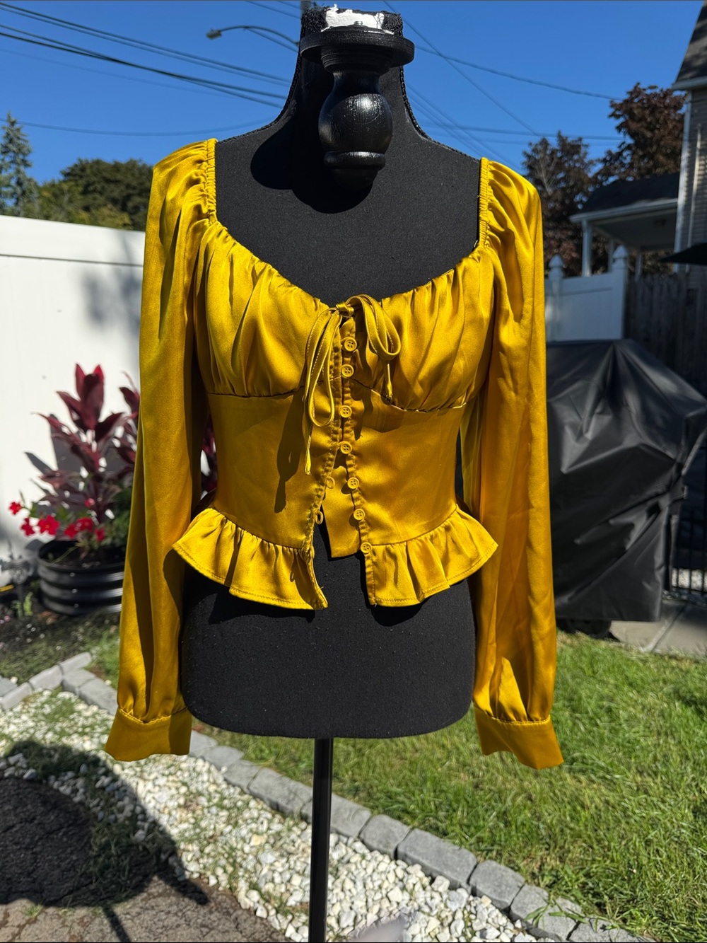Forever 21 Women's Mustard Yellow Satin Peplum Button-Up Top